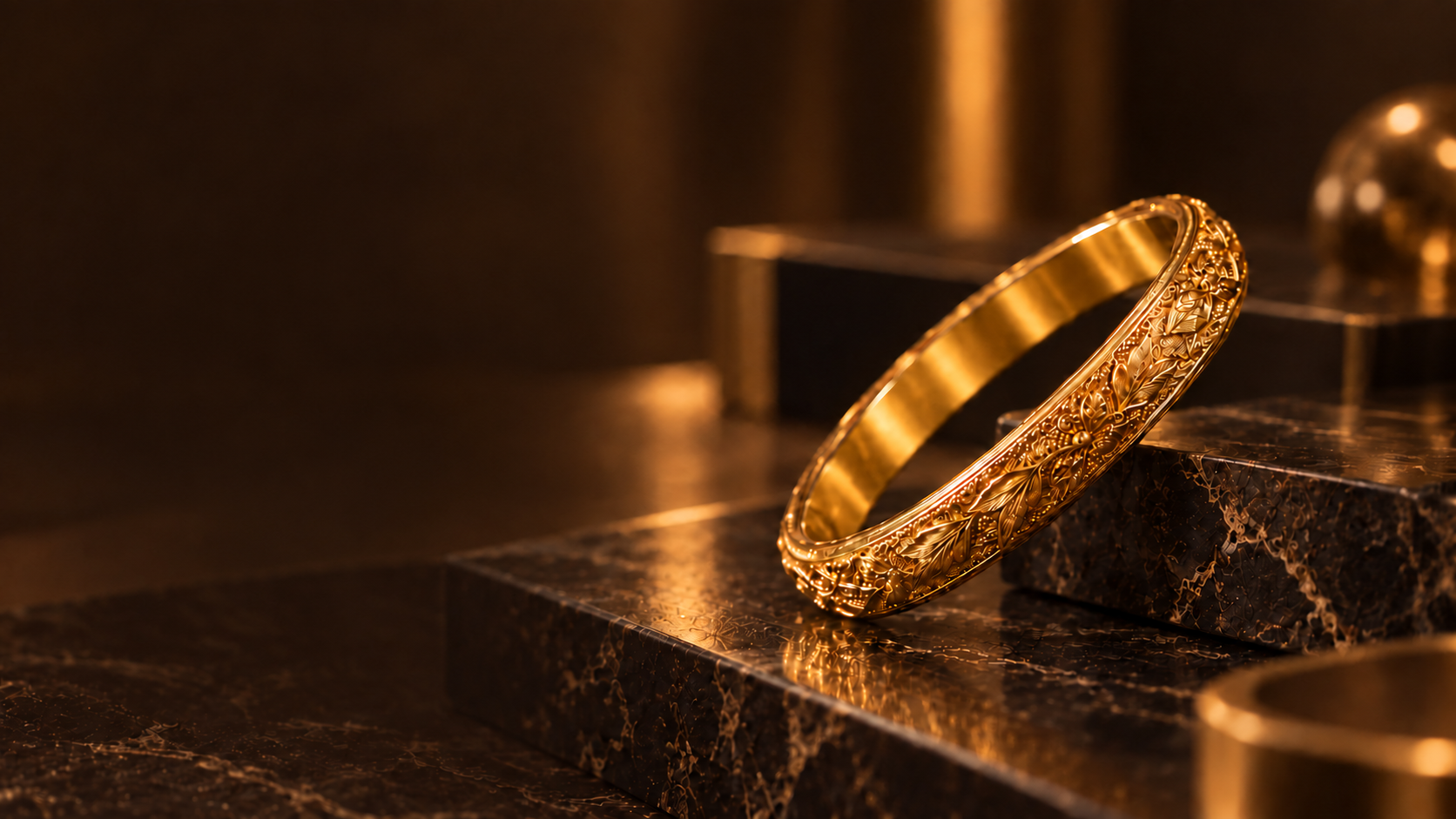 AURONE gold-wrapped silver bangle