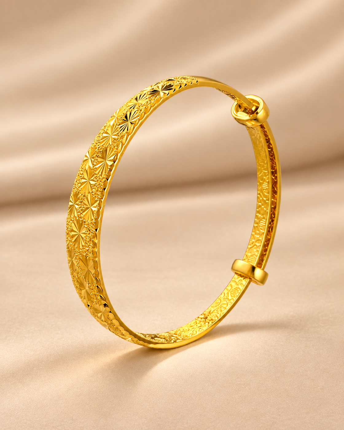 01-main Mantianxing Sliding Bangle - Image 1
