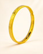 Auspicious Crushed-Ice Open Bangle
