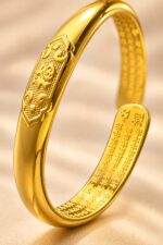 Fu Character Heart Sutra Bangle - Image 3