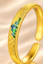 A Thousand Miles of Rivers and Mountains Bangle - Image 3